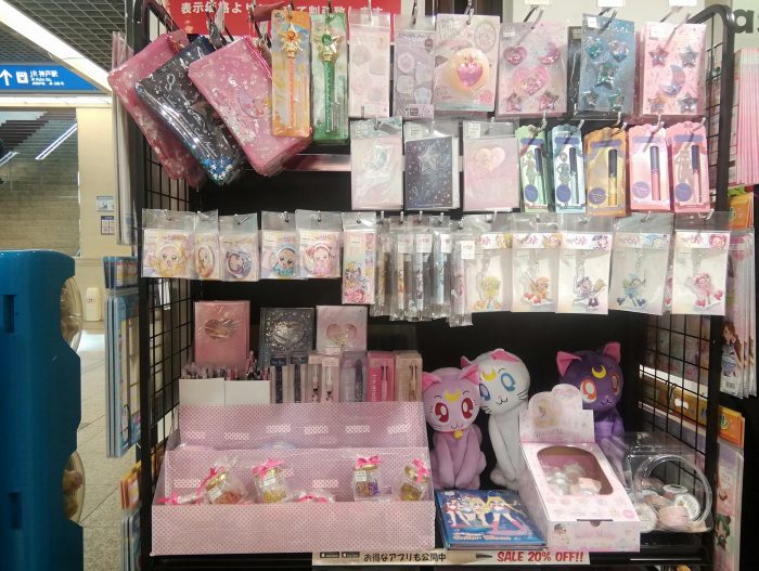 魔法少女と美少女グッズが勢ぞろい！