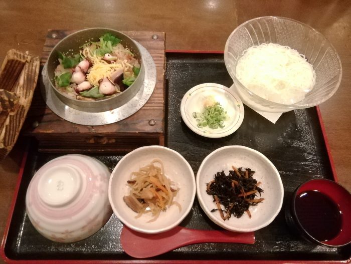 大地の恵みと蛸づくし
